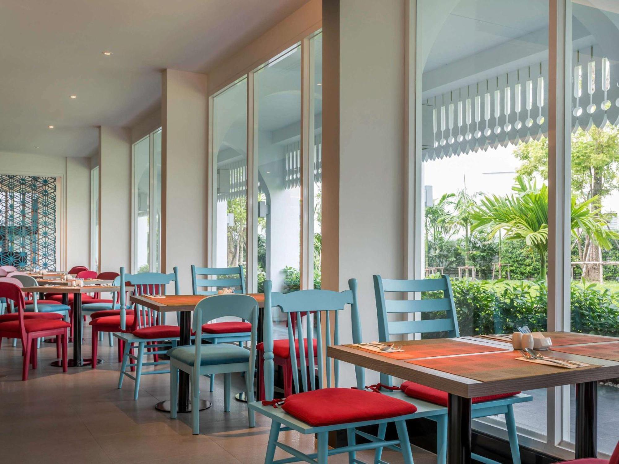 Ibis Styles Hotel 4*